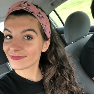 Meet your Posher, Sarah